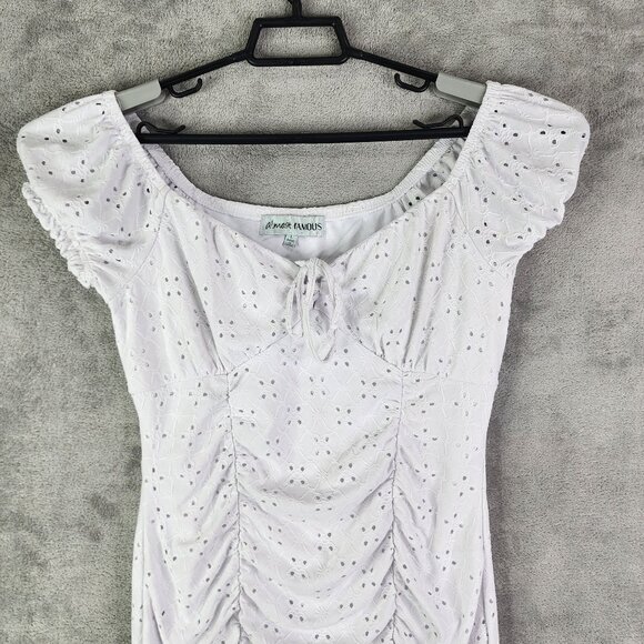 Junior's White Almost Famous Eyelet Mini Dress Ruched Short Sleeves Lined L - Picture 4 of 11
